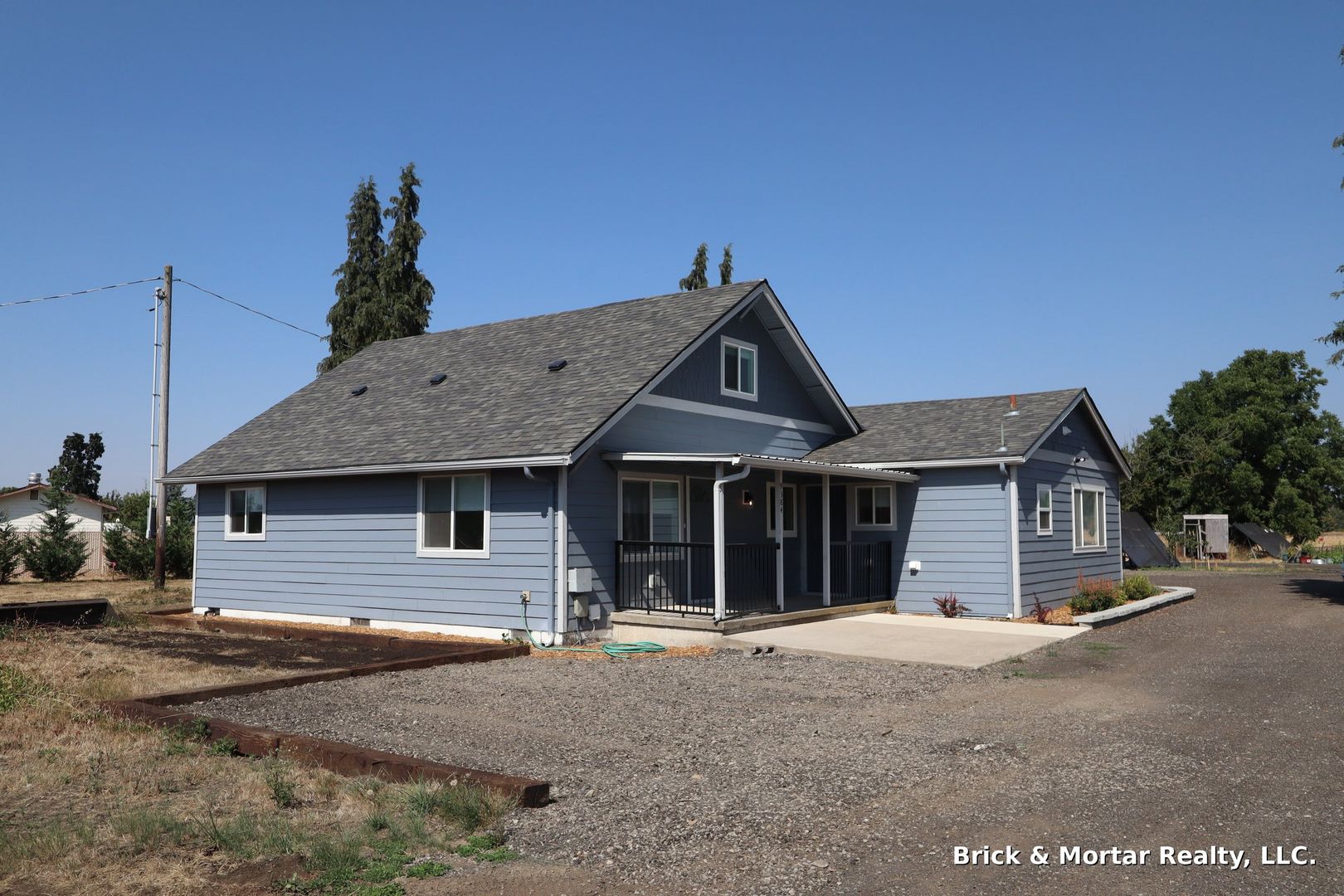Aumsville House: 9384 Golf Club Rd