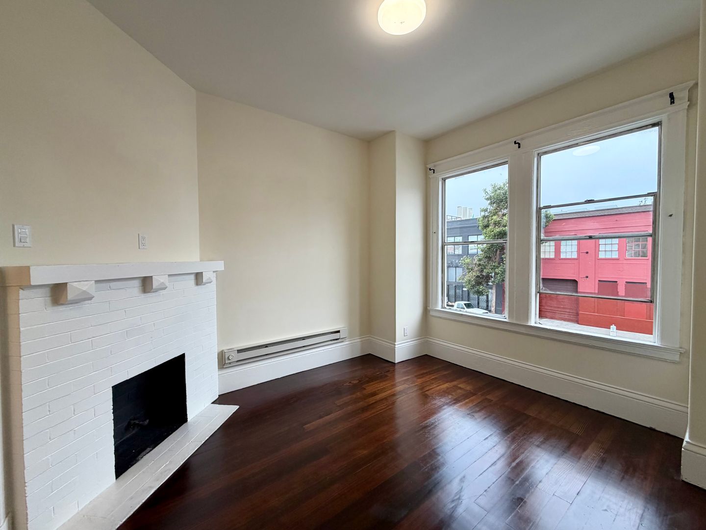 225 9th Street - Main Image