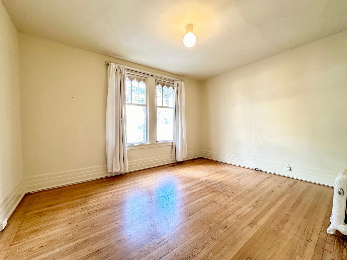 San Francisco Apartment: 115 Haight Street