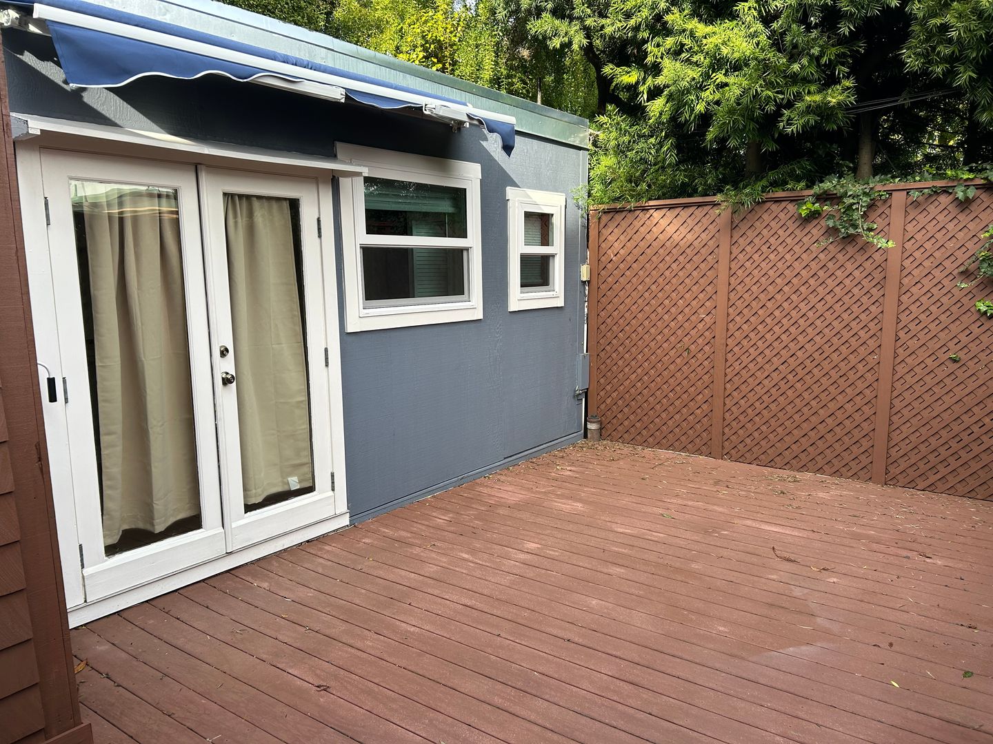 San Francisco House: 826A Castro St