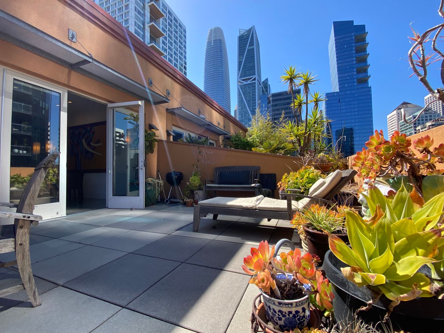 San Francisco Condo: 300 Beale Street #605