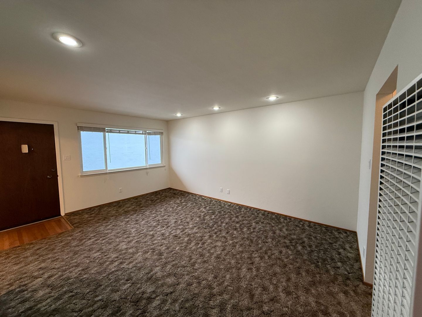 South San Francisco Apartment: 404 Miller Avenue