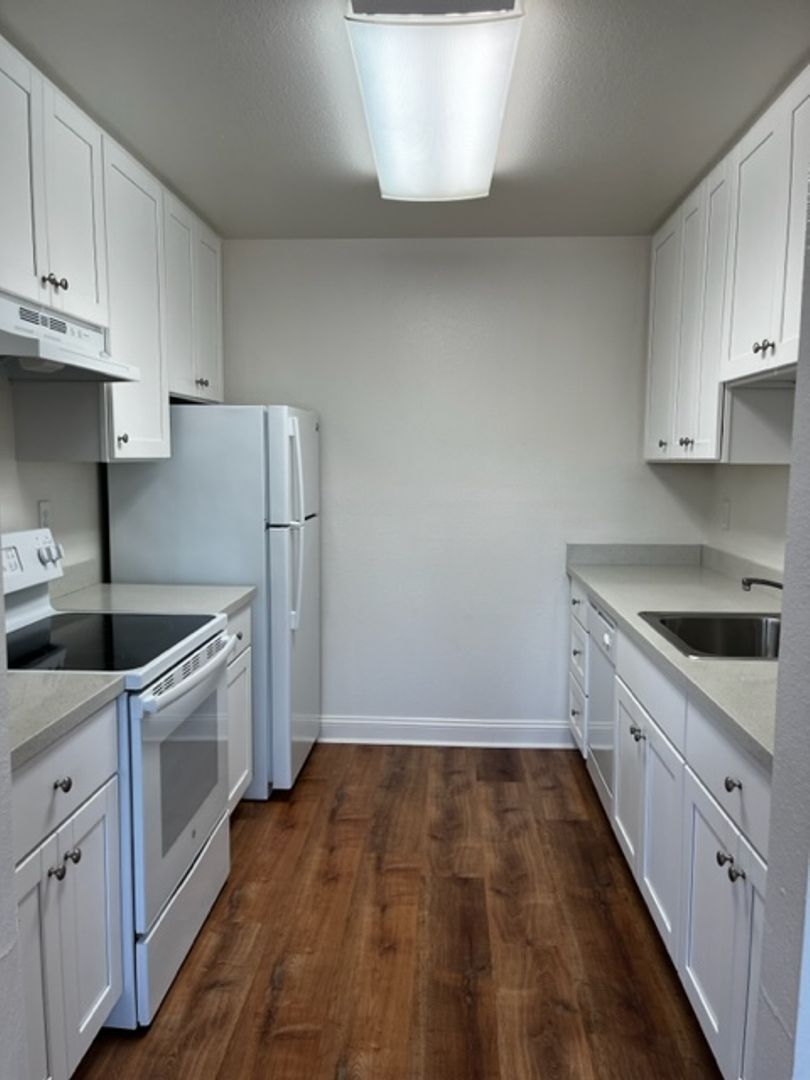 Campbell Apartment: 3555 S. Bascom Avenue