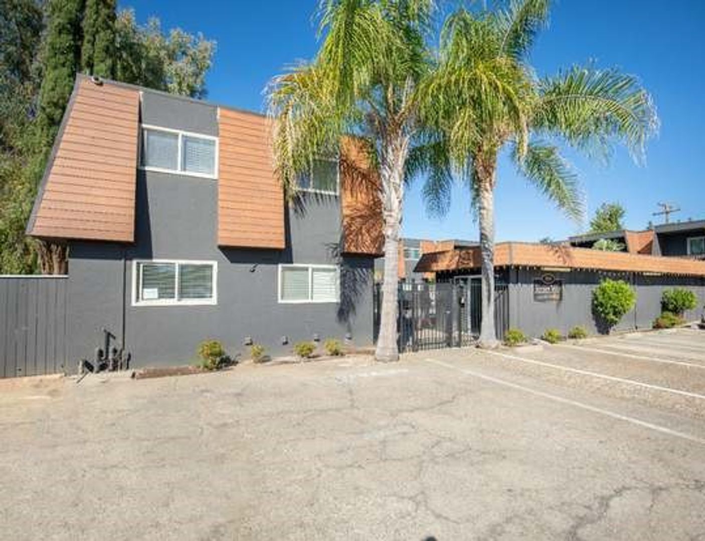 Sacramento Apartment: 3100 Jersey Way