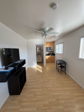 Cozy Studio in Arden/Arcade – photo 1
