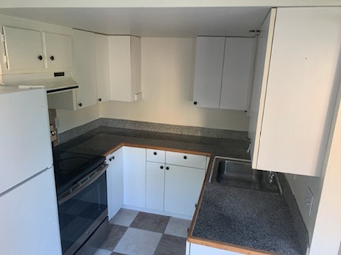 West Sacramento Apartment: 630 Maple Street