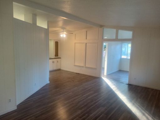 Updated Mobile Home: 3 Bedroom / 2 Bathroom in Clearlake