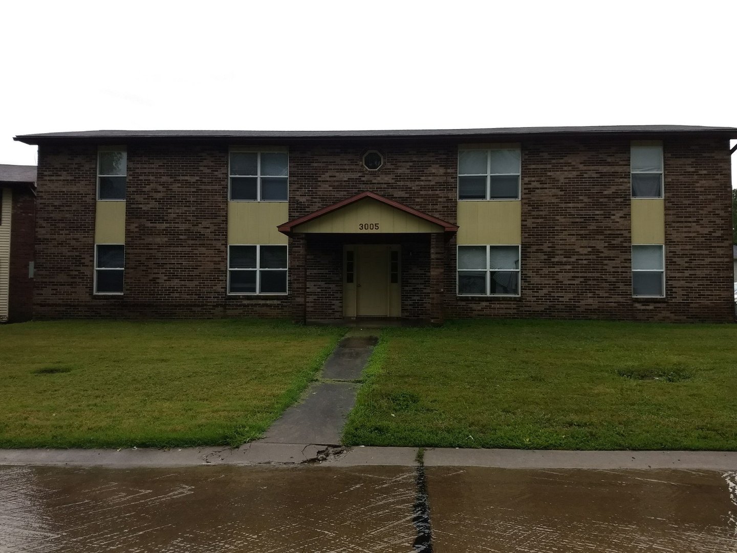 Cape Girardeau Apartment: 3005 MIMOSA