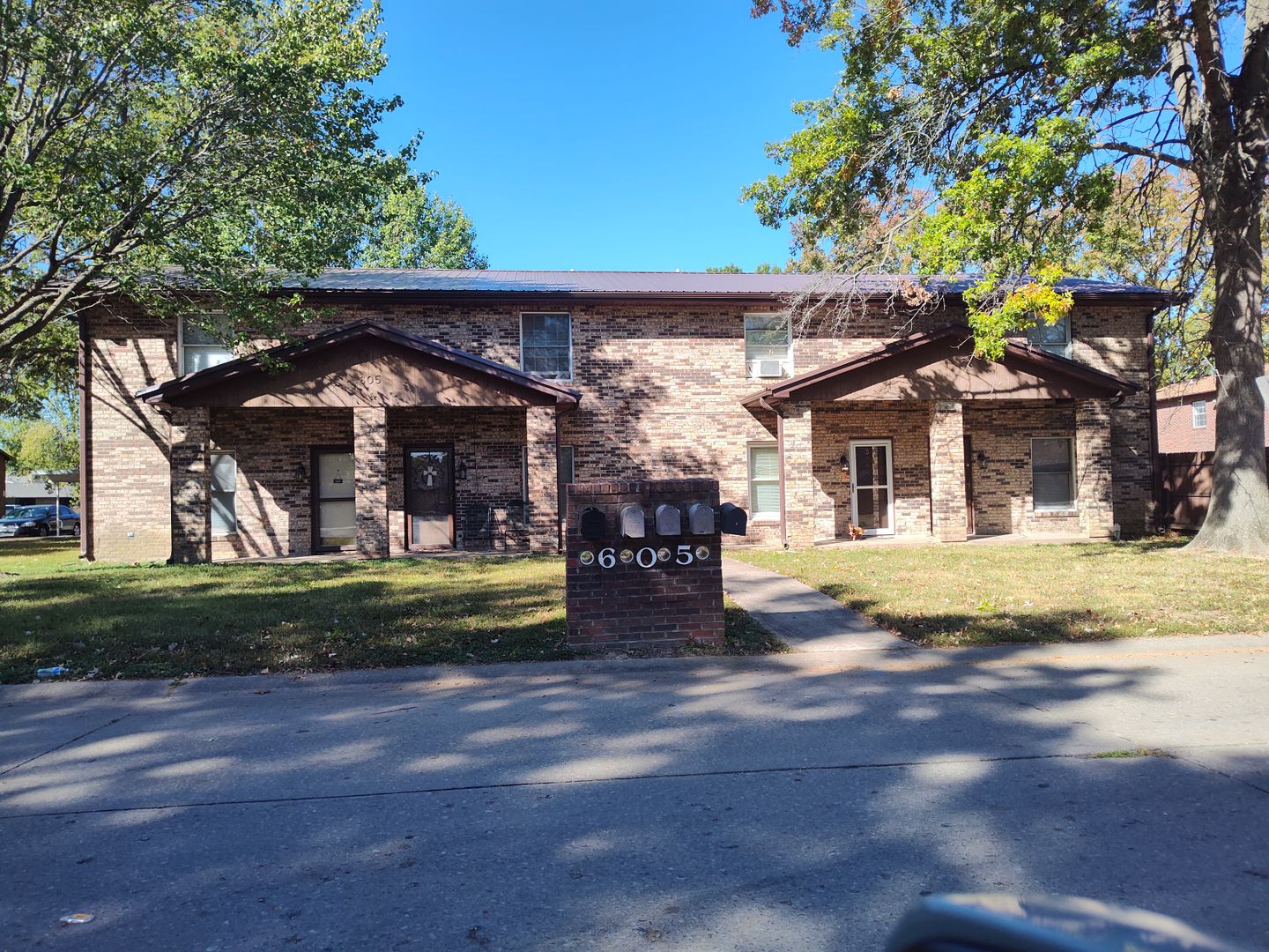 Cape Girardeau Townhome: 605 Boxwood dr