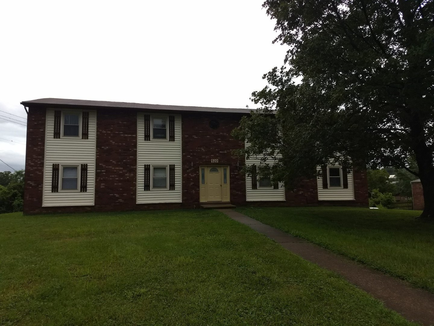 Cape Girardeau Apartment: 522 BOXWOOD