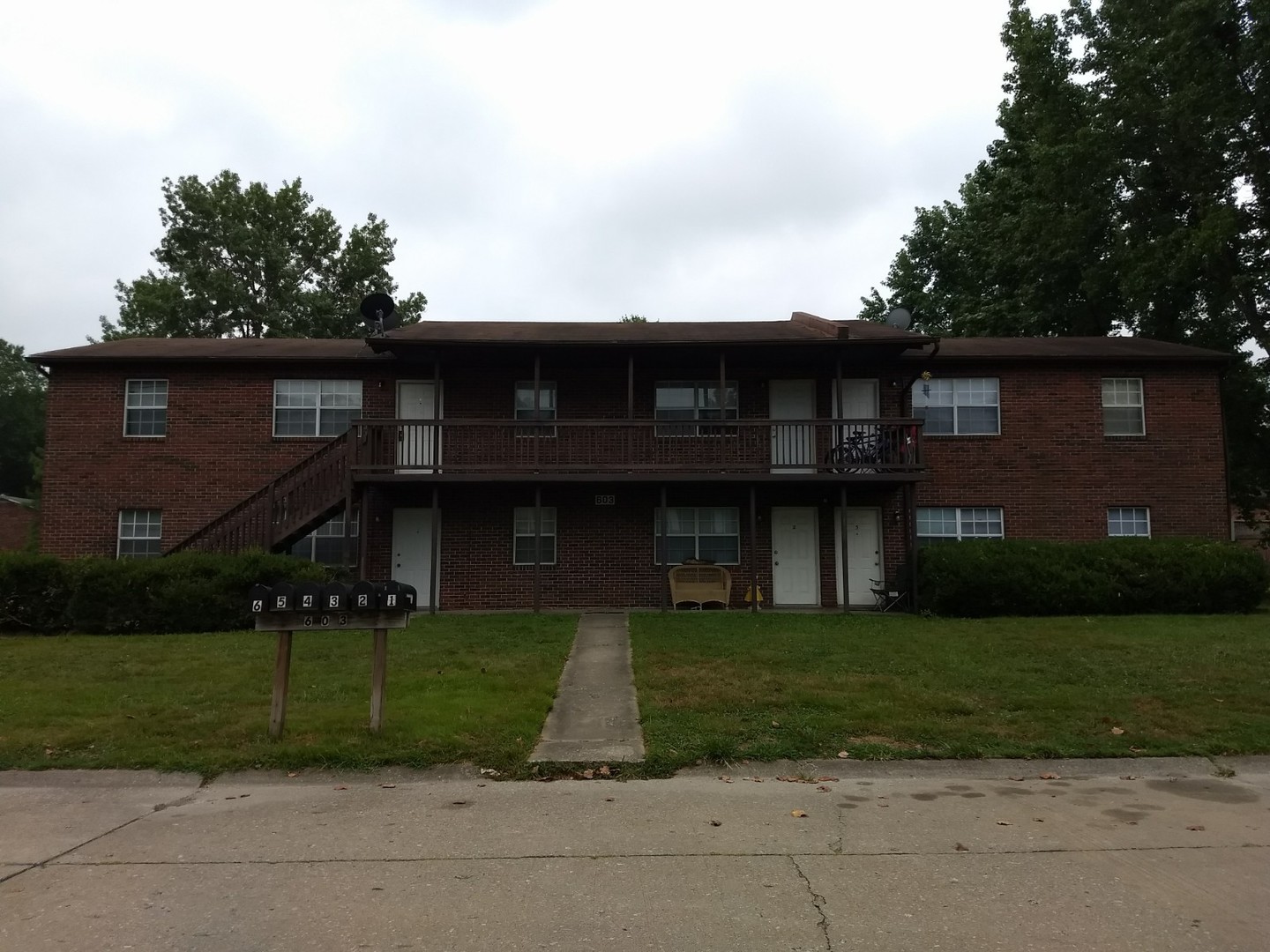Cape Girardeau Apartment: 603 SYCAMORE