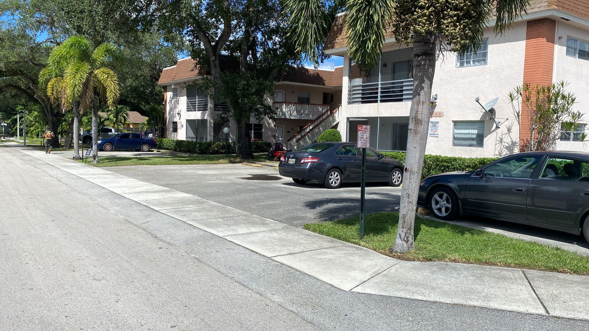 Miramar Apartment: 6033 SW 35th Street