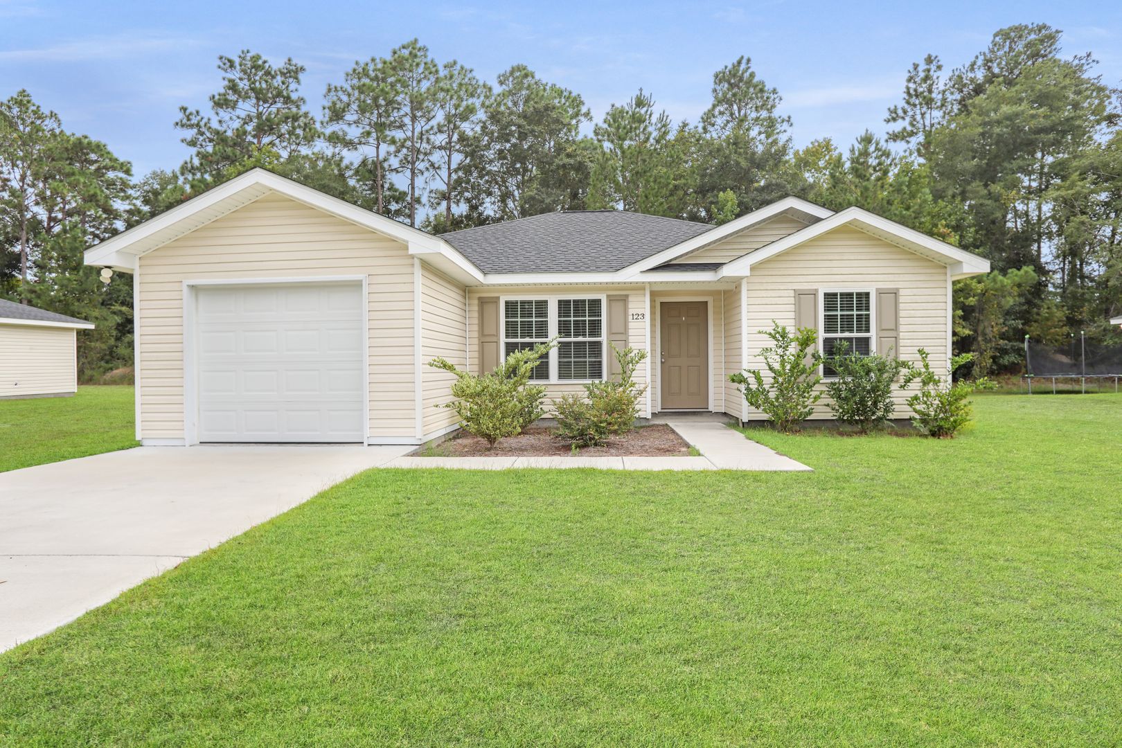 Jesup House: 123 Villa Road