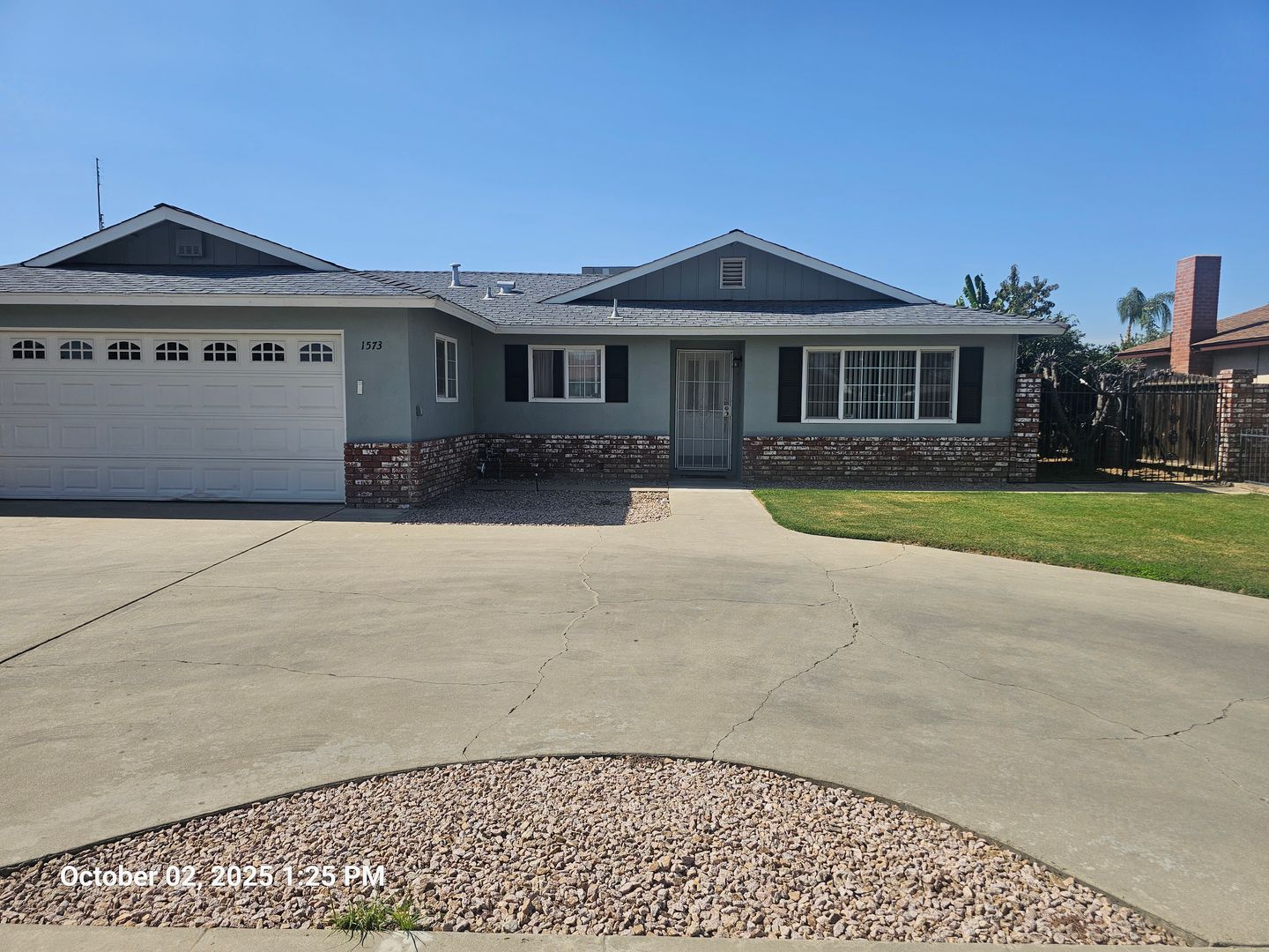 Tulare House: 1573 S. Cardoza St.