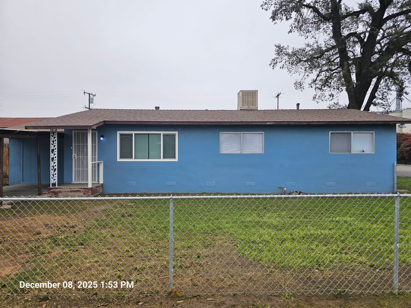 Tulare House: 560 South "G" Street