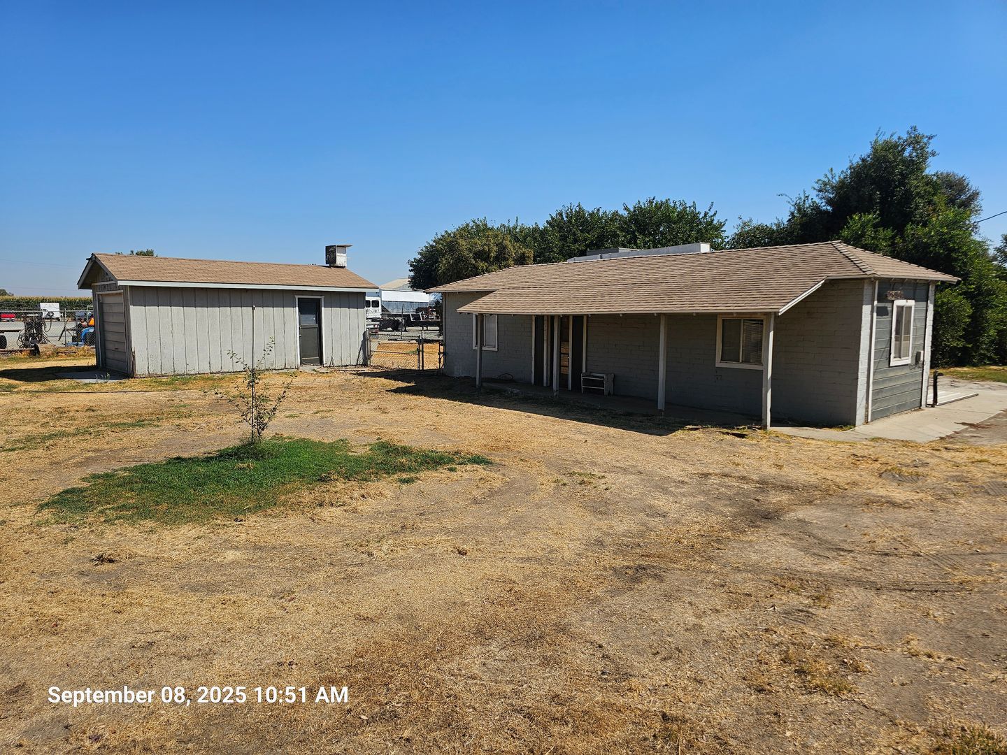 Tulare House: 25936 Road 108