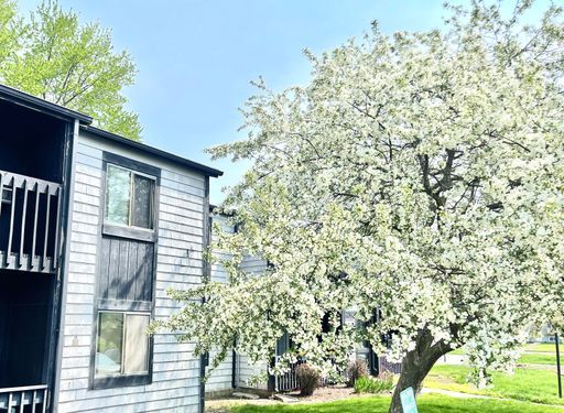 2 Bedroom, 1 Bathroom - Apply today!