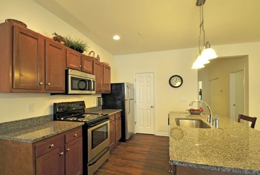 Spacious and open floorplan for this 2br 2 ba home