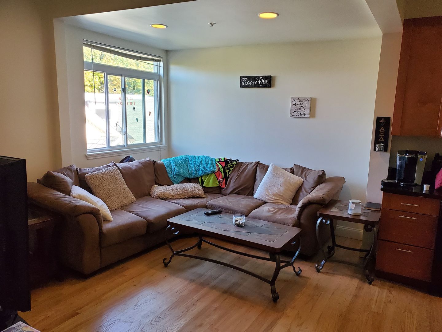 Albany Apartment: 811 Madison Avenue