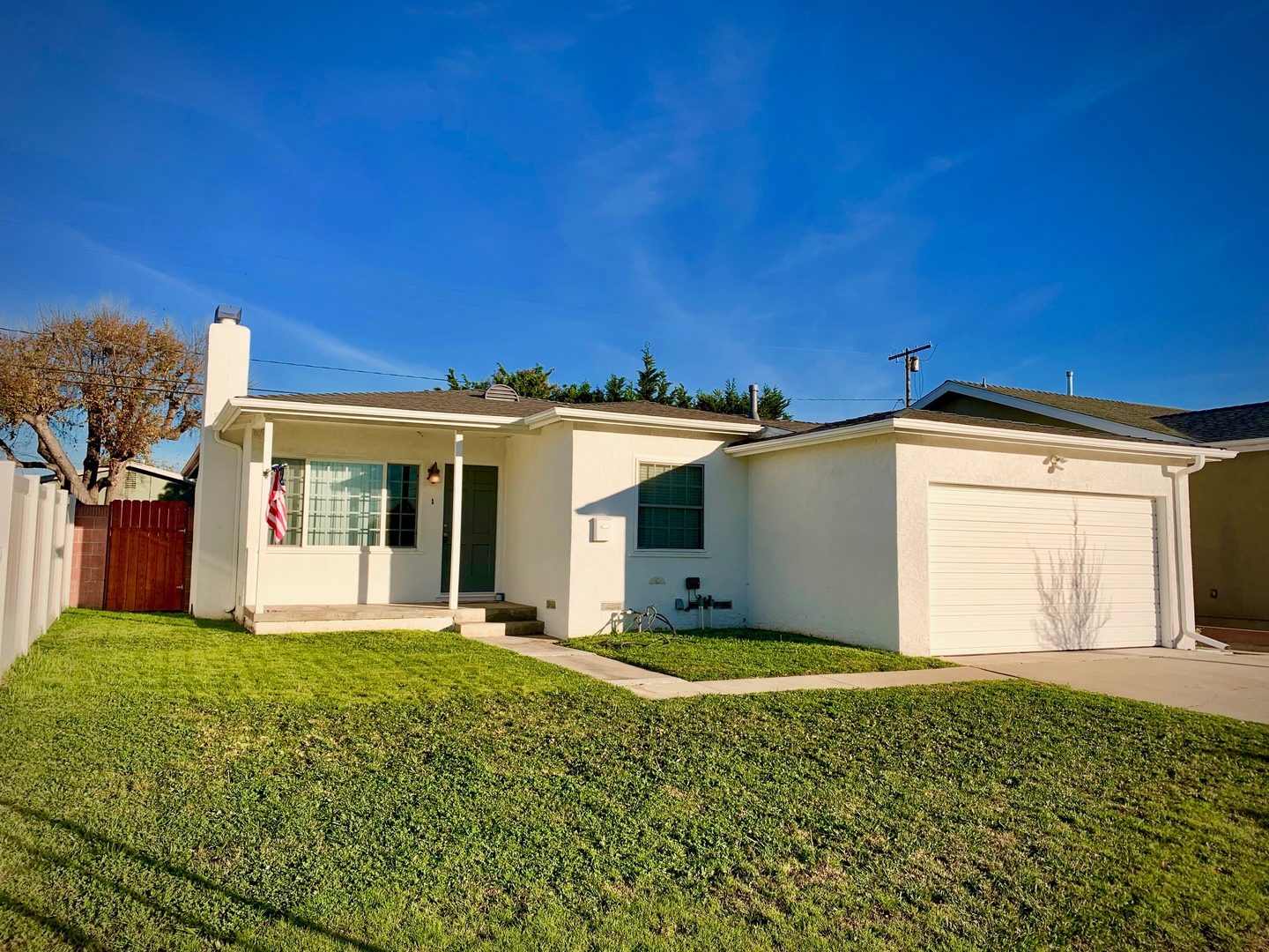 Torrance House: 22714 Evalyn Ave