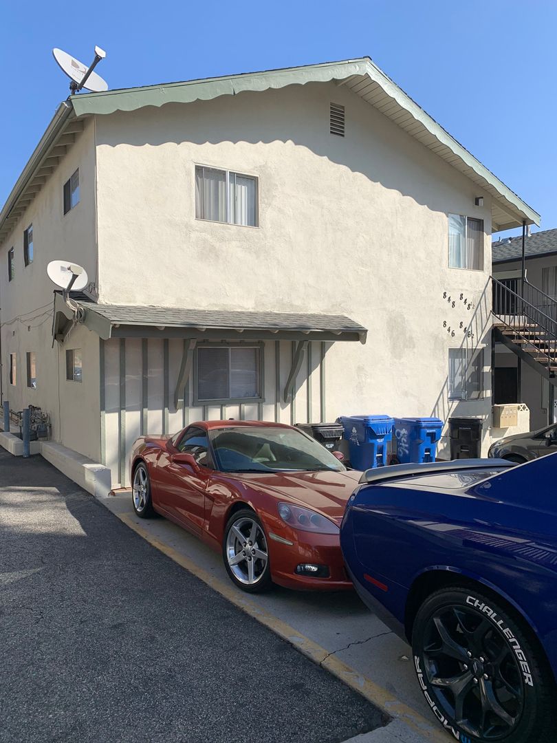 San Pedro Apartment: 846-848 1/2 W. Sepulveda St