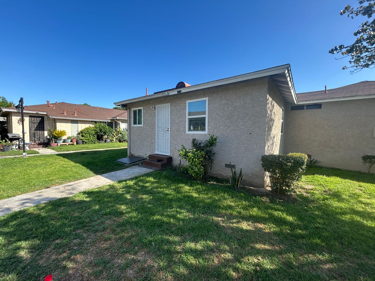 Carson House: 442 1/2 234th Wlk