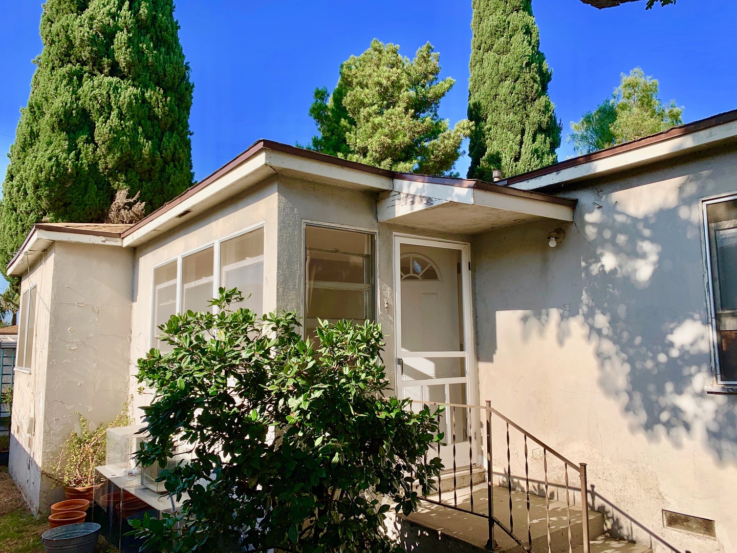 Torrance Apartment: 2413-2415 Carson St