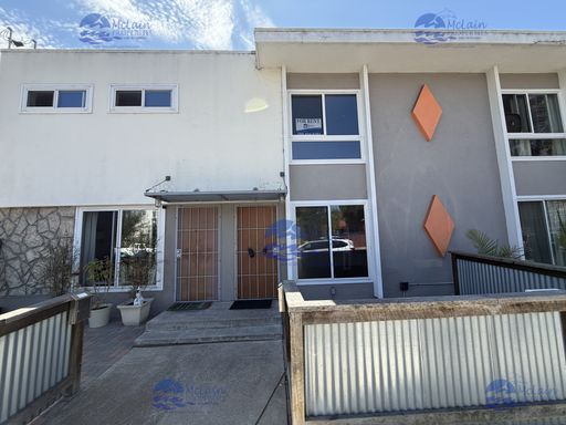 2 bedroom 1.5 bathroom townhome in North Park – photo 1