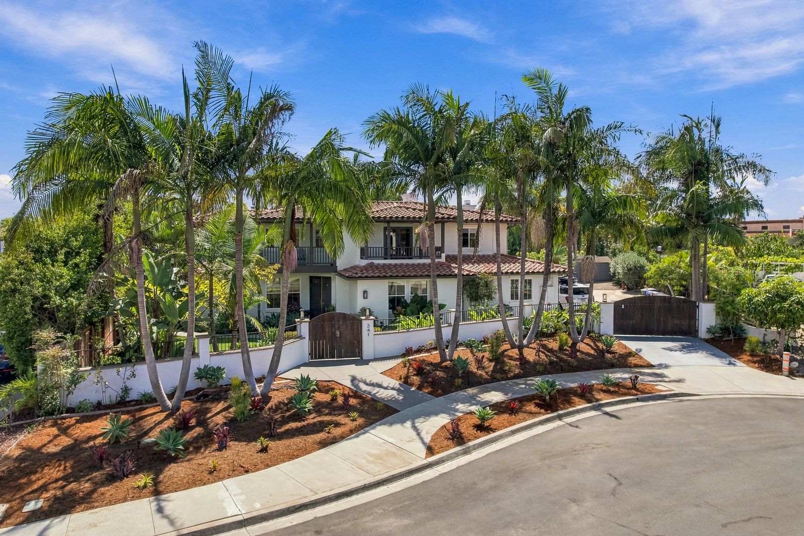 Encinitas House: 341 Calle De Adele