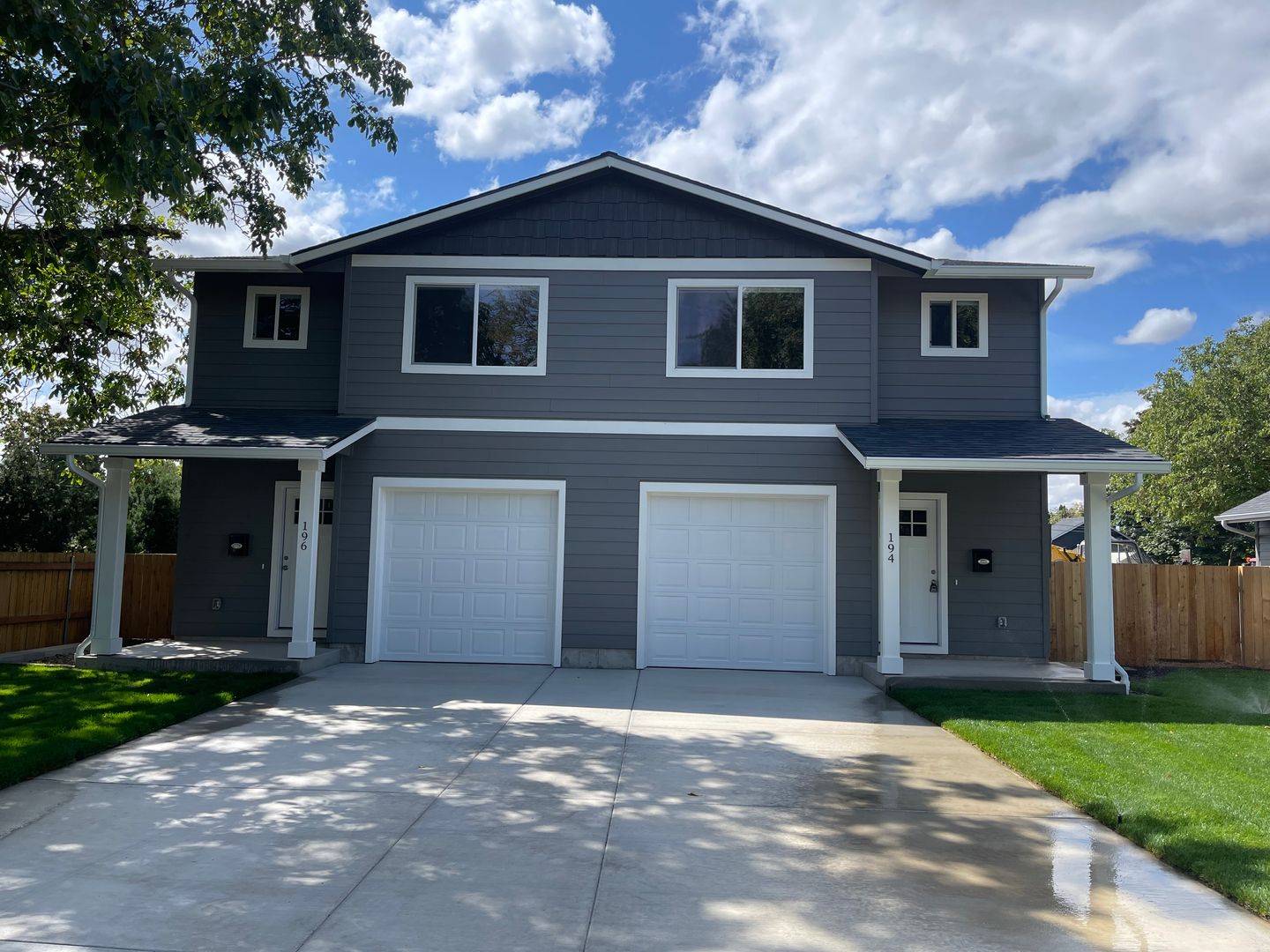 Lebanon Multiplex: 194 HIatt Street - #194