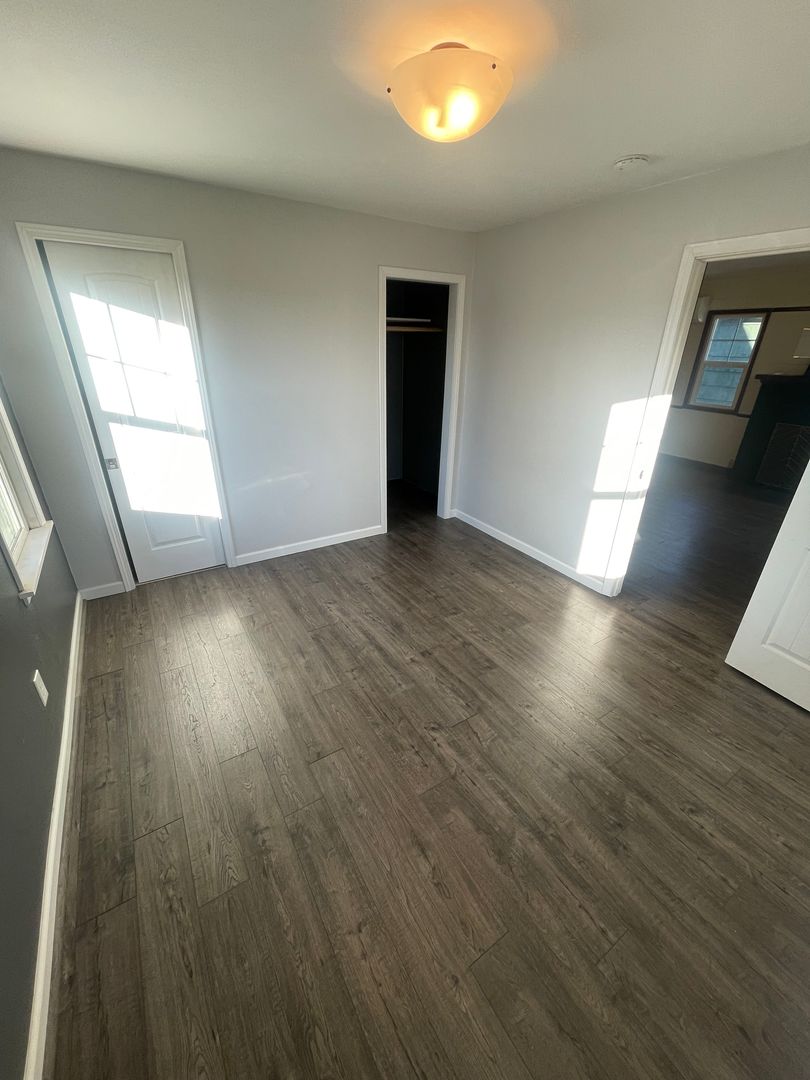 Lebanon House: 229 E Vine Street