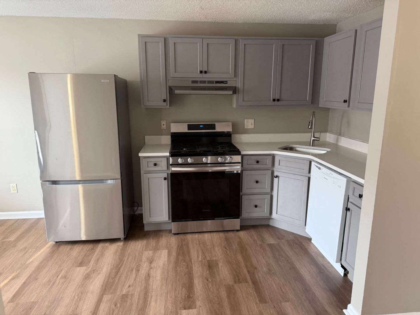 New Britain Condo: 472 South Main St.,