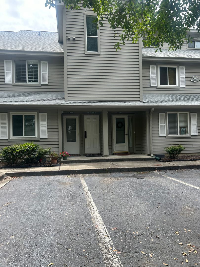 Myrtle Beach Condo: 924 Fairwood Lakes