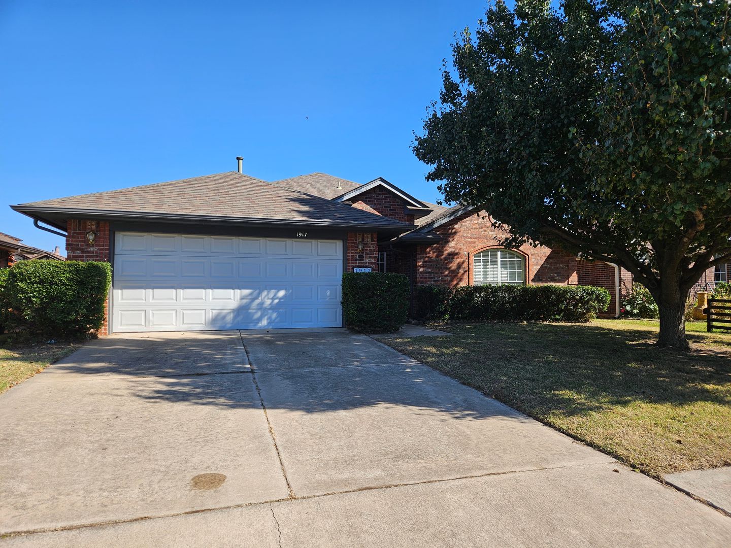 Norman House: 1917 Sunflower Circle