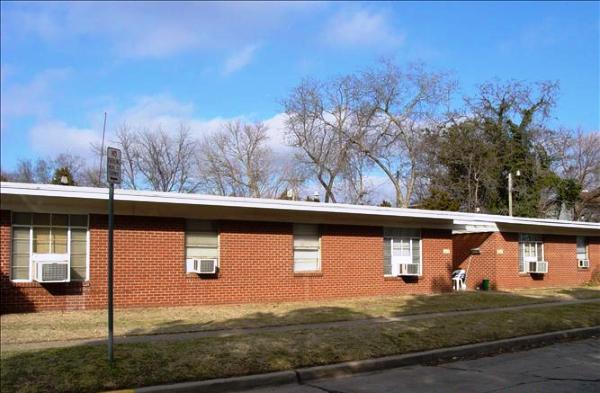 Norman House: 611 Hoover Street