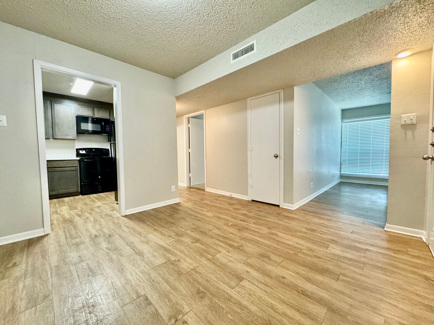 Temple Apartment: 3000 W. Adams Avenue