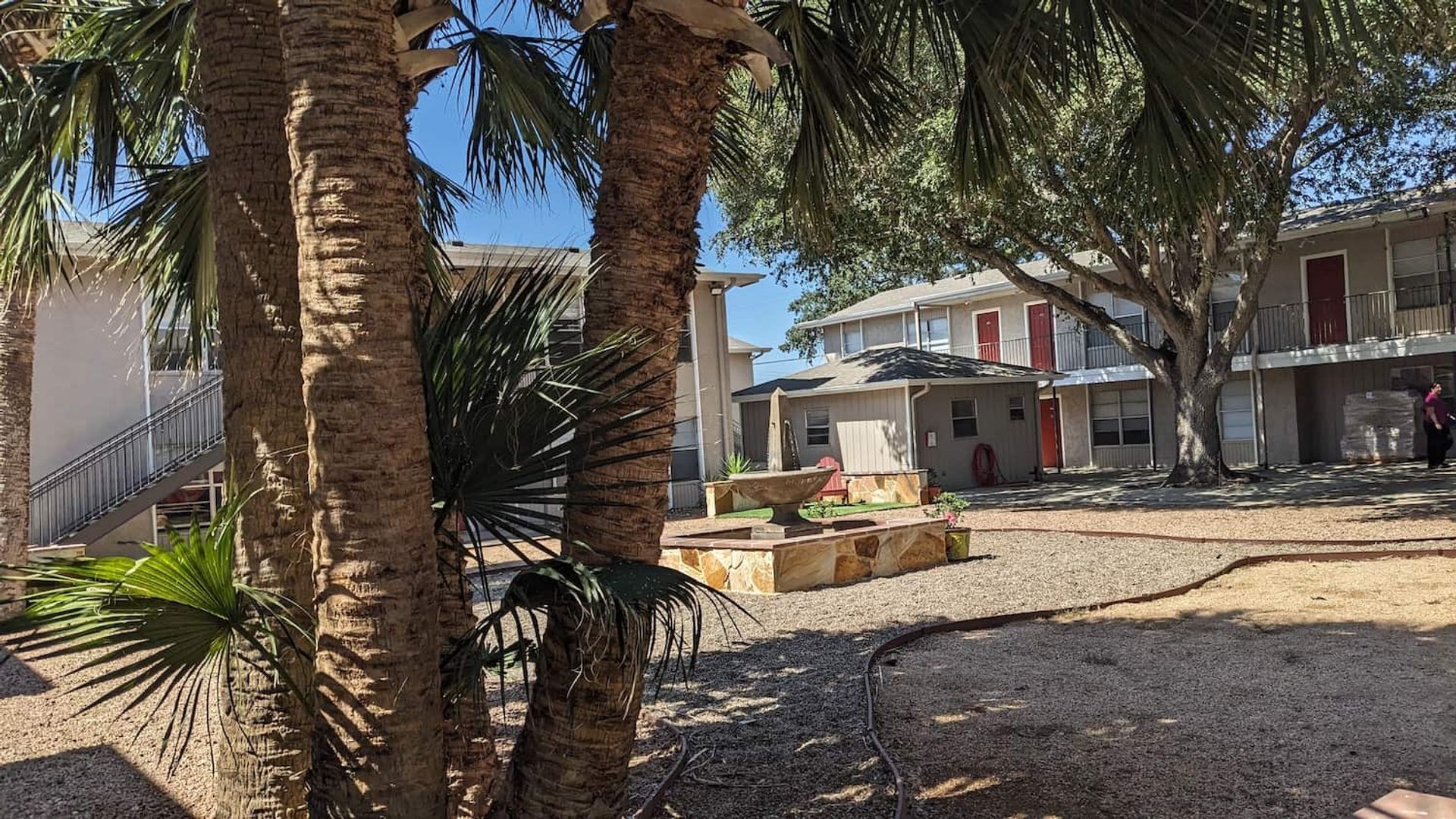 Kingsville Apartment: 2420 S 6th Street