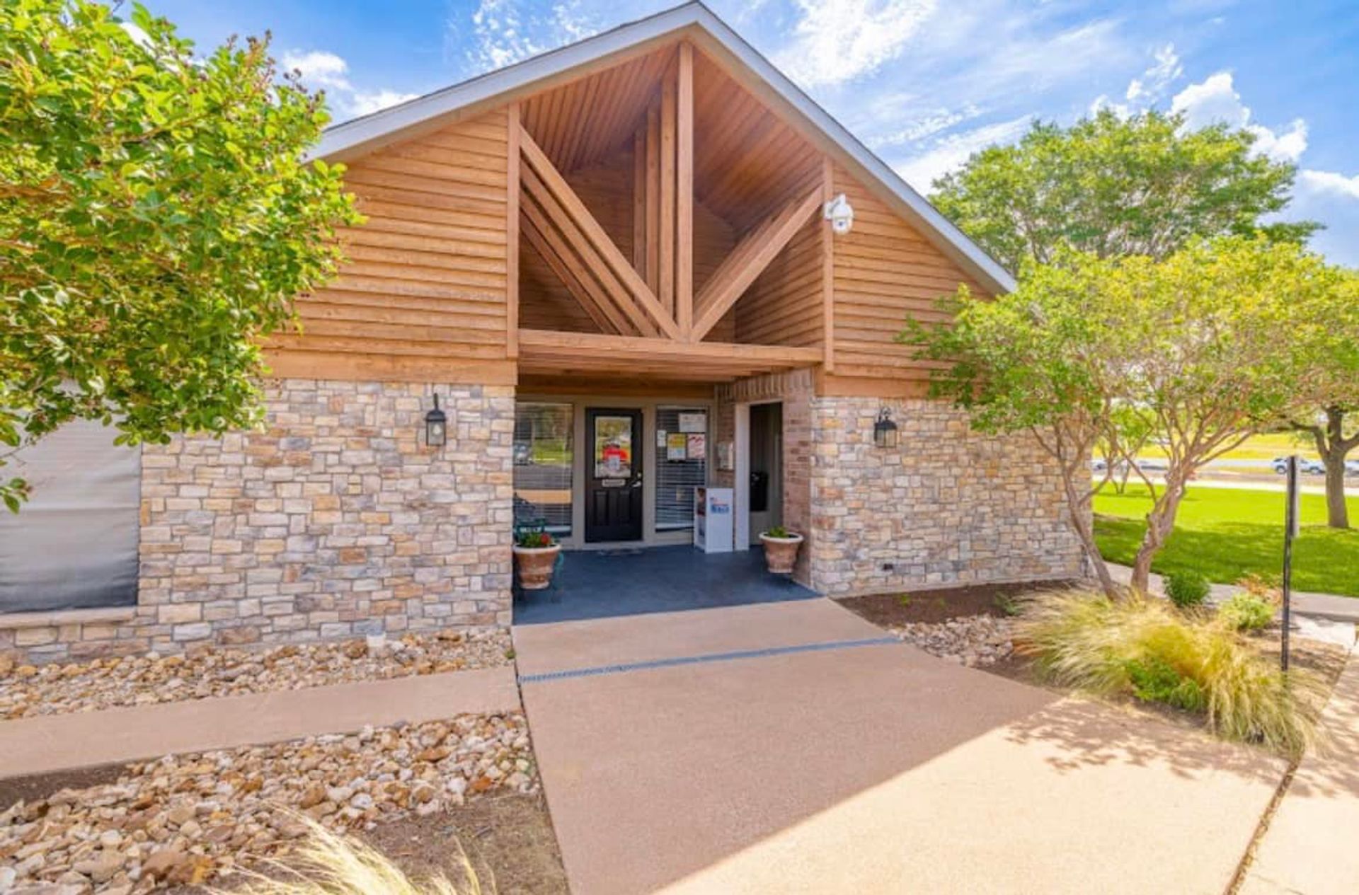 Harker Heights Apartment: 701 E Central Texas Expressway