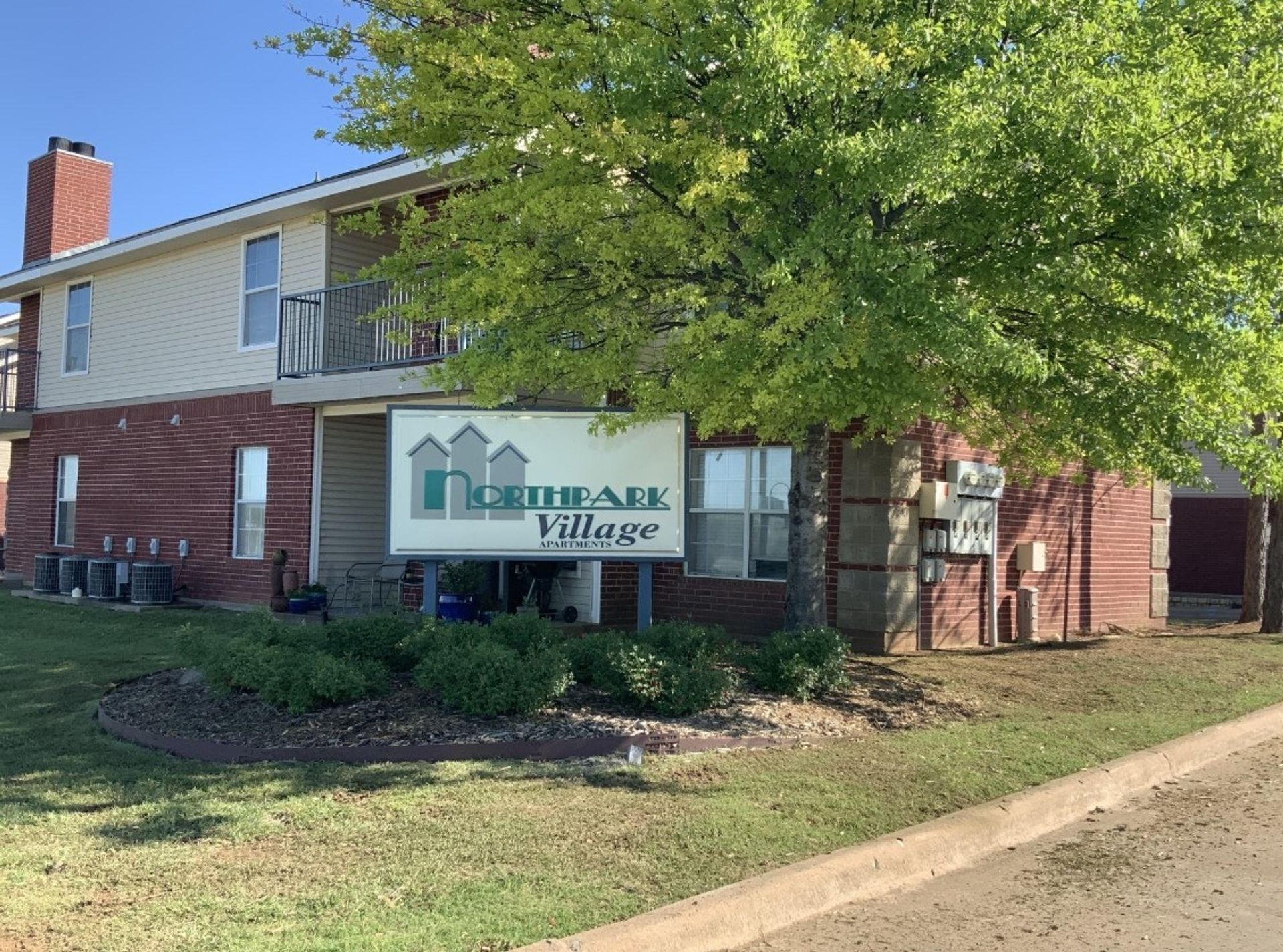 Wichita Falls Apartment: 5601 Central Freeway