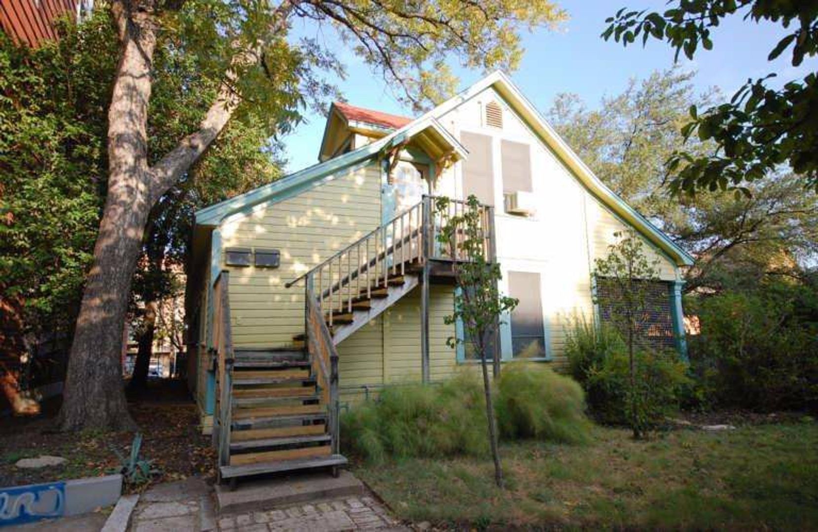 Austin Apartment: 1903 Nueces