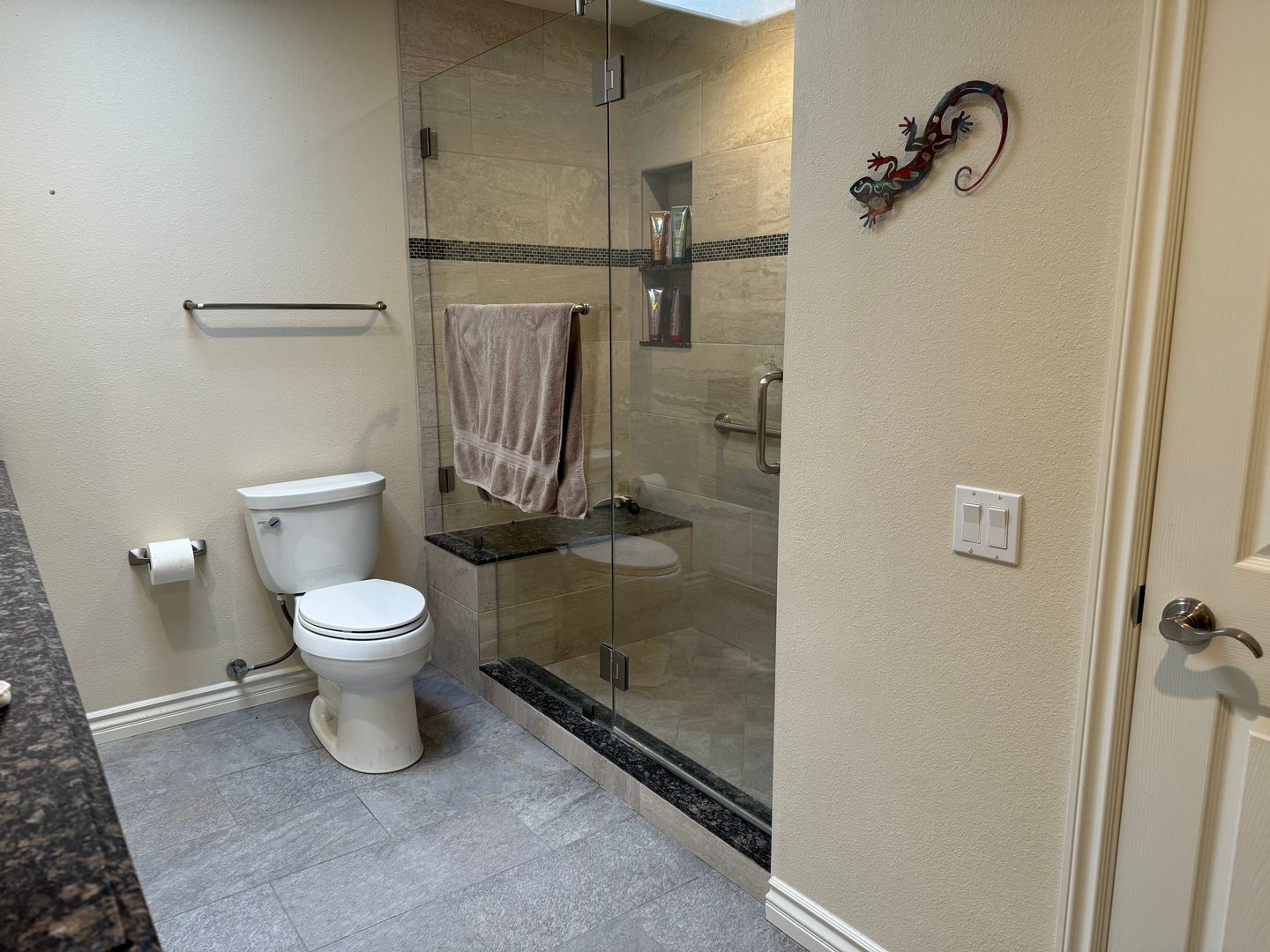 44165 Village 44, Camarillo, CA 93012