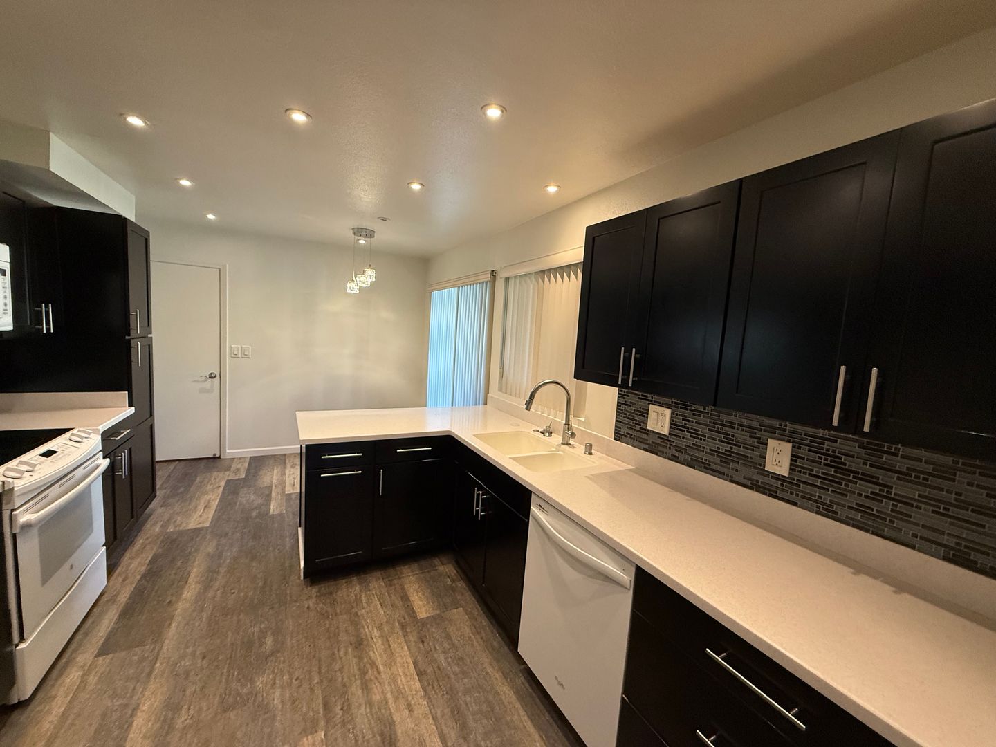 Camarillo House: 7118 Village 7