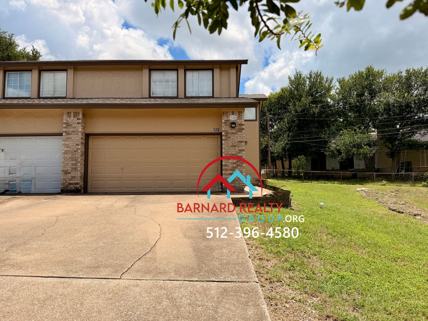 San Marcos House: 120 Crest Drive