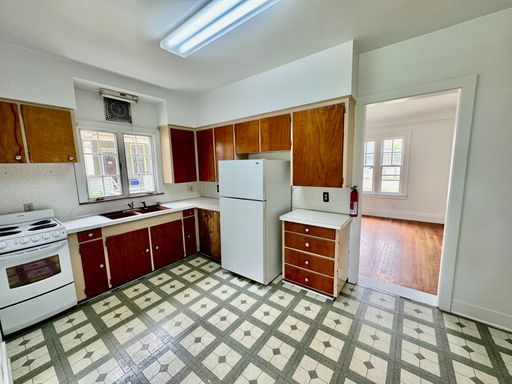 211 N. Adams St., # 2, Ypsilanti, MI 48197