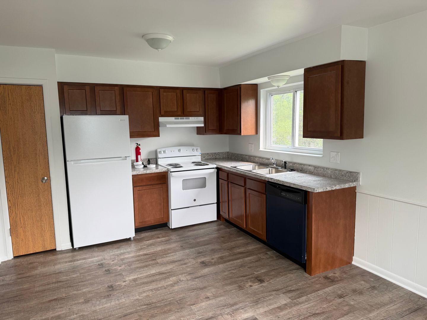 Ypsilanti Apartment: 1117 Lathers