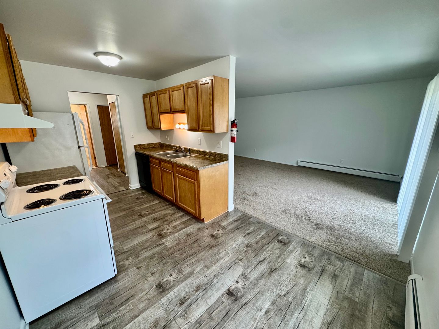 Ypsilanti Apartment: 2811 Golfside Dr
