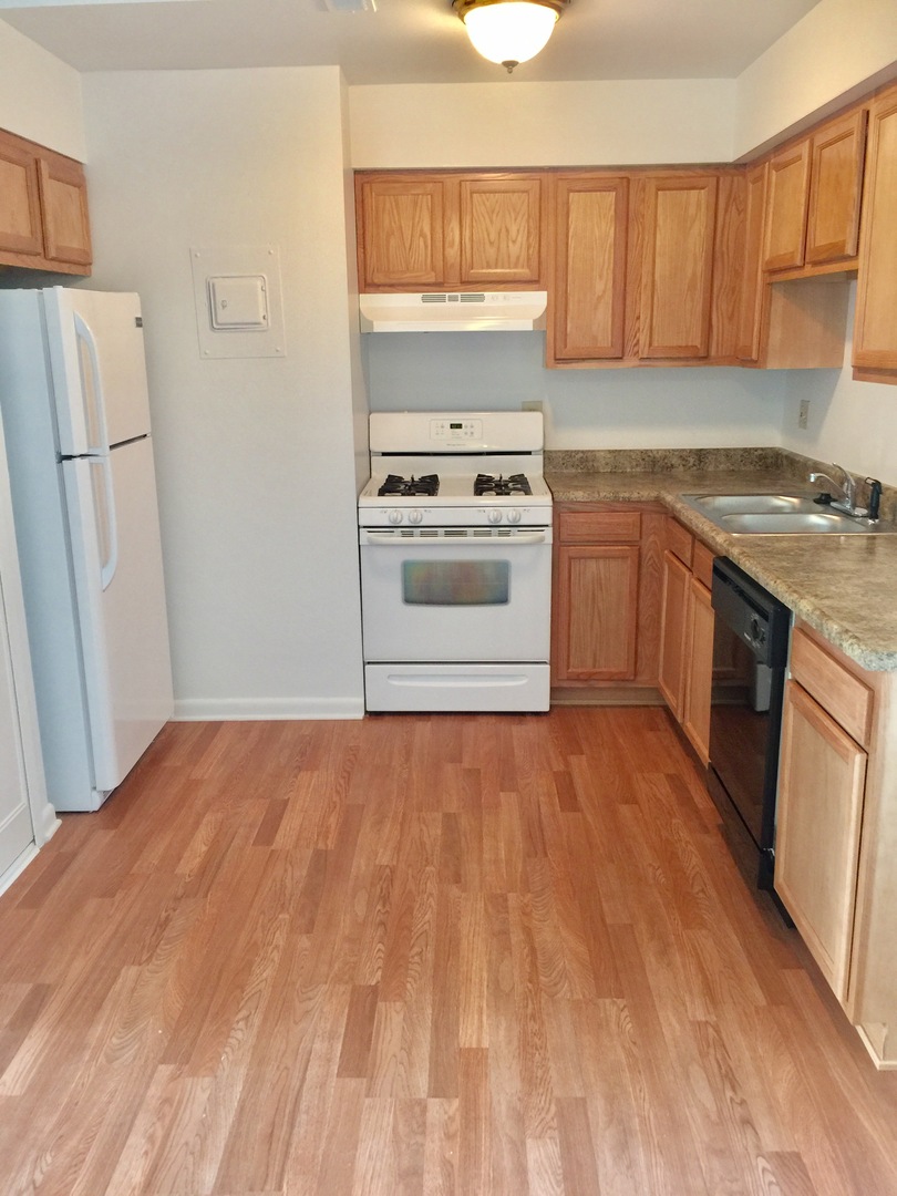 Brighton Apartment: 609 Flint Rd.