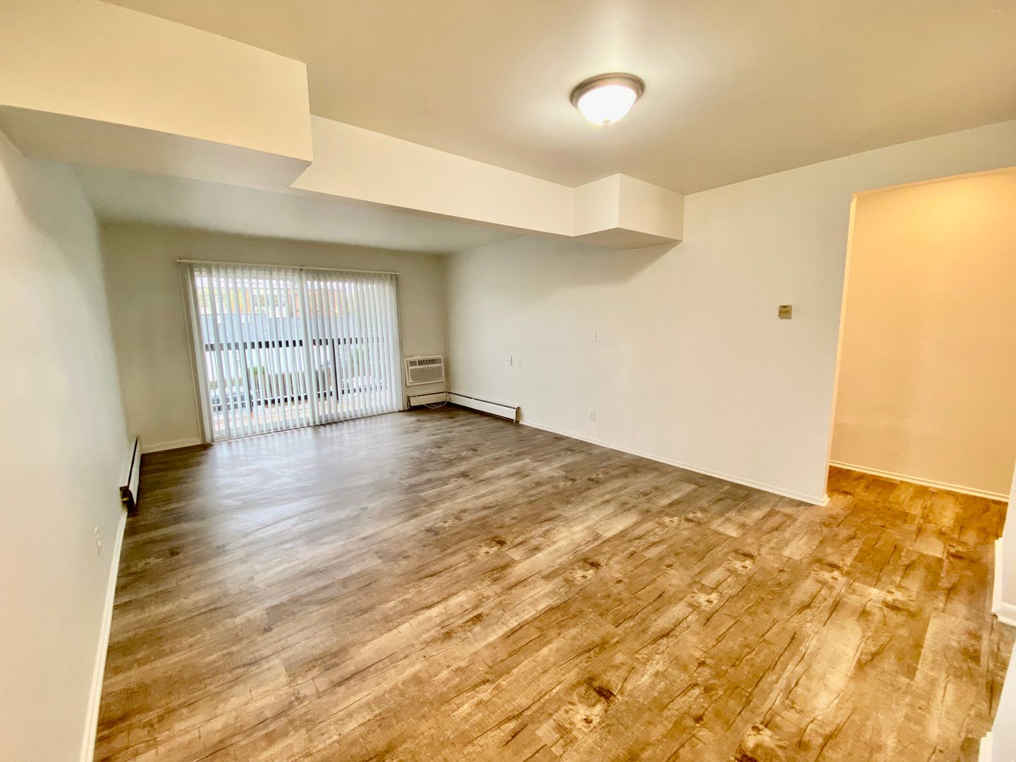 Ypsilanti Apartment: 504 St. Johns