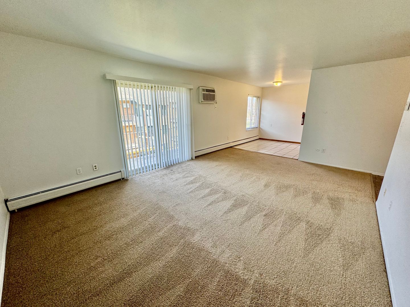 Ypsilanti Apartment: 2811 Golfside Dr