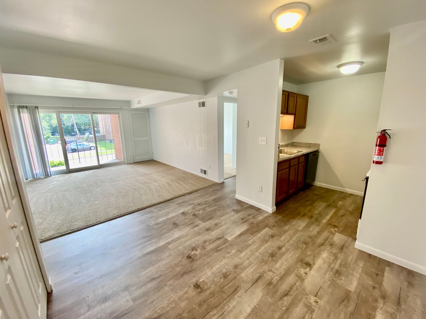 Ypsilanti Apartment: 334 Jarvis